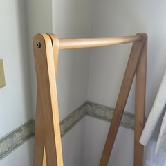 衣桁の画像