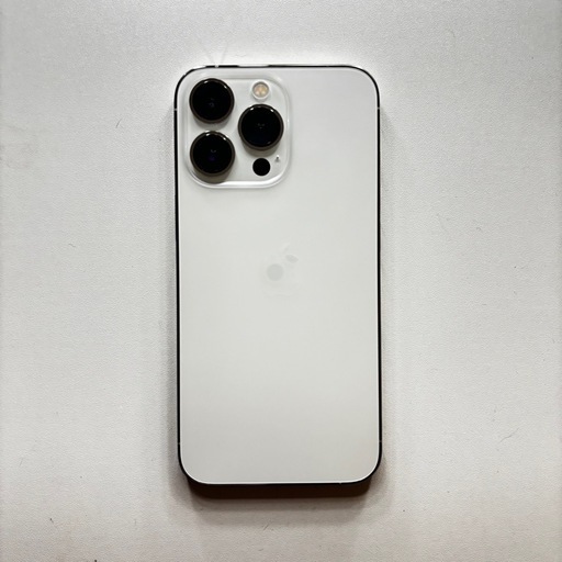 ほぼ新品 iPhone13pro