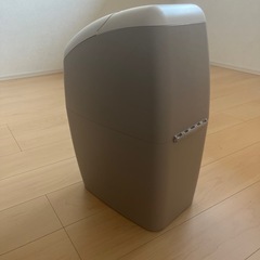 アップリカ オムツ処理ポットの画像