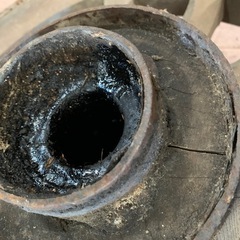 2 古い車輪　オブジェにの画像