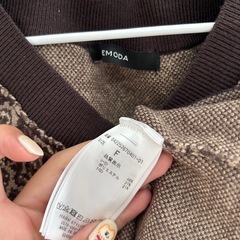 【美品】EMODAのニットの画像