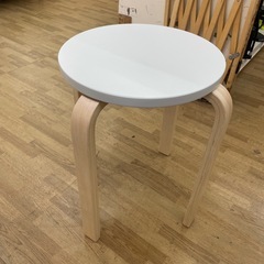【ドリーム川西店御来店限定】コーナン/木製スツール/クリーニング済み 【99560000022142】の画像