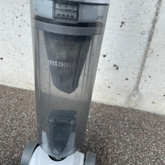 アイリスオーヤマ 掃除機 2017年 IC-S2-Sの画像