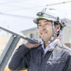 ▼正社員：建築の現場監督【経験者歓迎】▼ 働き方改革対応済み！土曜出勤は月1回程度◎ 年収750万円以上も可能！収入面も納得の職場◎ UIターンなどの応募も大歓迎！引越し支援あり◎の画像