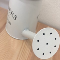 じょうろ　白の画像