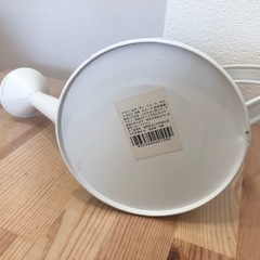 じょうろ　白の画像