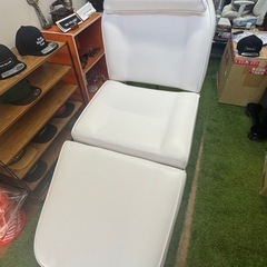 手動昇降マッサージベッド エステベッド 施術台の画像