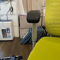 イトーキ　エピオスチェアの画像