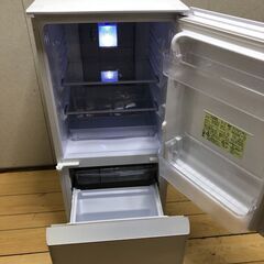 2020年製 中古 SHARP 137L プラズマクラスター ガラスドア＆引き出し取っ手 2ドア冷蔵庫【SJ-GD14F-W】 【糸島市内 送料無料】250730-10の画像