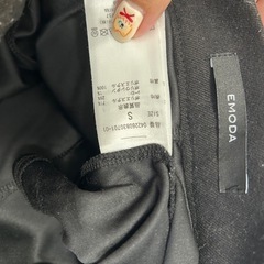 【美品】EMODAのミニスカートの画像