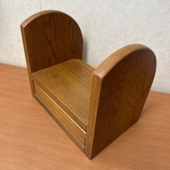 デスク上収納の画像
