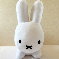 【美品】 ブルーナアニマル ホワイト ぬいぐるみ うさぎ ミッフィーの画像