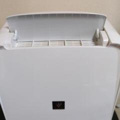 シャープ　除湿機　CV-L71-W　2021製の画像