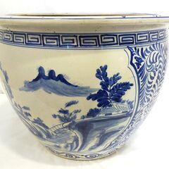 △ 植木鉢 うえきばち 大型 高さ 35cm 直径 44.5cm 割れ欠け無し 汚れありの画像