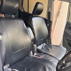 ワゴンR シートカバー 全席セット 黒の画像