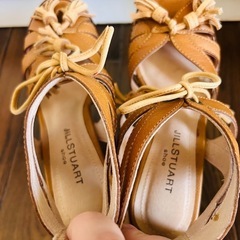 JILLSTUARTサンダルの画像
