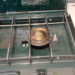 店頭引き渡し 中古現状品 動作未確認 Iwatani イワタニ TWIN BURNER ツインバーナー CB-55E アウトドア キャンプの画像