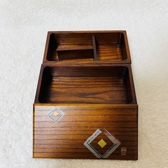 【新品未使用】和モダン 重箱風弁当箱 お弁当箱 2点セットの画像