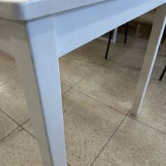 ★リユースのサカイ高崎店★TJ12344  テーブル 白 H73×D73×W118 クリーニング済みの画像