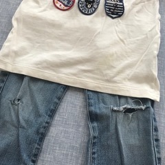 ④サイズ110ミキハウスダブルB 長袖Tシャツ2枚　ジーパン2着　セットの画像