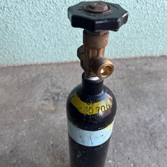 酸素ボンベ(小) 酸素残量ありの画像