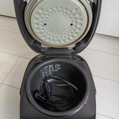 炊飯器の画像