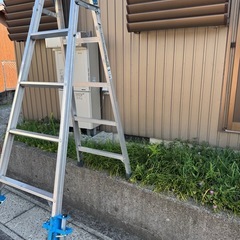 アルミ脚立の延長の画像