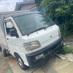 ダイハツの画像