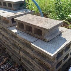 コンクリートブロック大量の画像
