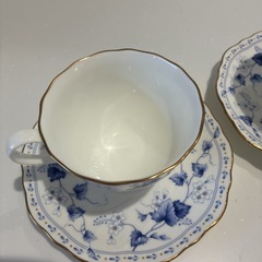 NARUMI✿ティーカップ＆ソーサー✿ペア✿花柄の画像