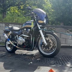ゼファー1100の画像