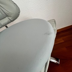 ネイルサロン　チェアの画像
