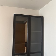 8/5まで　IKEA ビリー　棚　ブラックの画像
