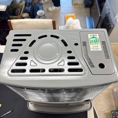【ほぼ使用感なし】石油ストーブの画像