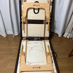 折りたたみベッドの画像