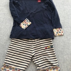 サイズ120ミキハウスダブルB 長袖Tシャツ3枚　ハーフパンツ1枚の画像