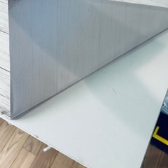 IKEA テーブルの画像