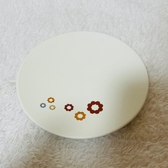 【新品未使用】ステンド小皿 小皿 ミスド 2枚セットの画像