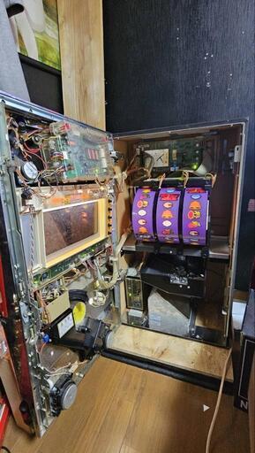 パチスロ実機 北斗の拳 無想転生パネル 家庭用電源 【直接引取