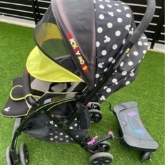ベビーカー　上の子用のステップあり　取り外し可能
の画像