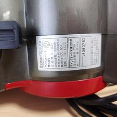 アイリスオーヤマ サイクロン掃除機 【ESC-55K レッド】軽量 掃除機の画像