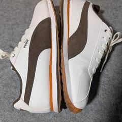 【美品】PUMA　メンズ　27.5センチの画像