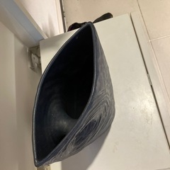 焼き物、花瓶？の画像