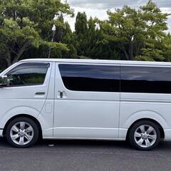 令和6年式ハイエース ダークプライム2　4WD ディーゼル 走行浅！！車検長！の画像