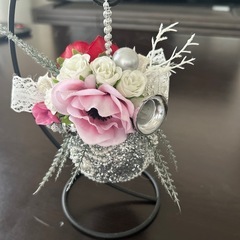 造花飾り  置物の画像