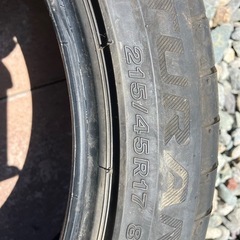 タイヤの画像