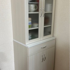 ニトリ　食器棚の画像