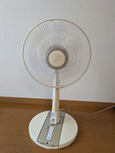 扇風機 (K) 大阪の季節、空調家電《扇風機》の中古あげます
