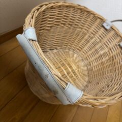 自然素材　バスケット　かご　籠　ランドリーバスケット　床上収納　かごの画像