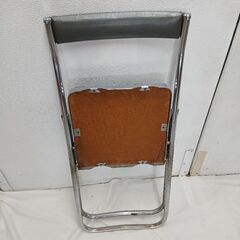 パイプいす　０円　折り畳みパイプイス 8/6までの引き取りの画像